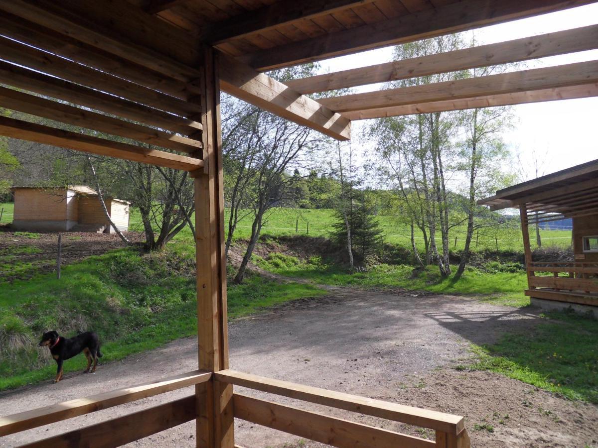 Camping Les Vernieres La Bourboule Sancy Zewnętrze zdjęcie