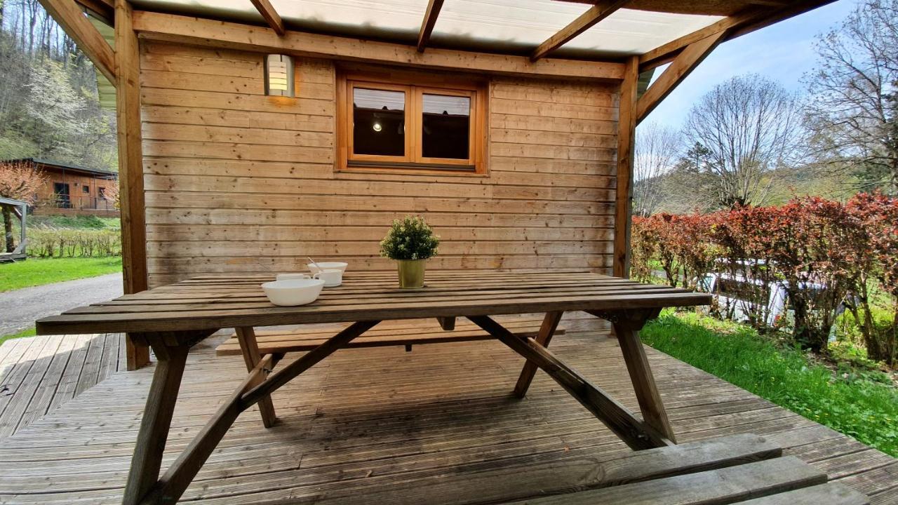 Camping Les Vernieres La Bourboule Sancy Zewnętrze zdjęcie