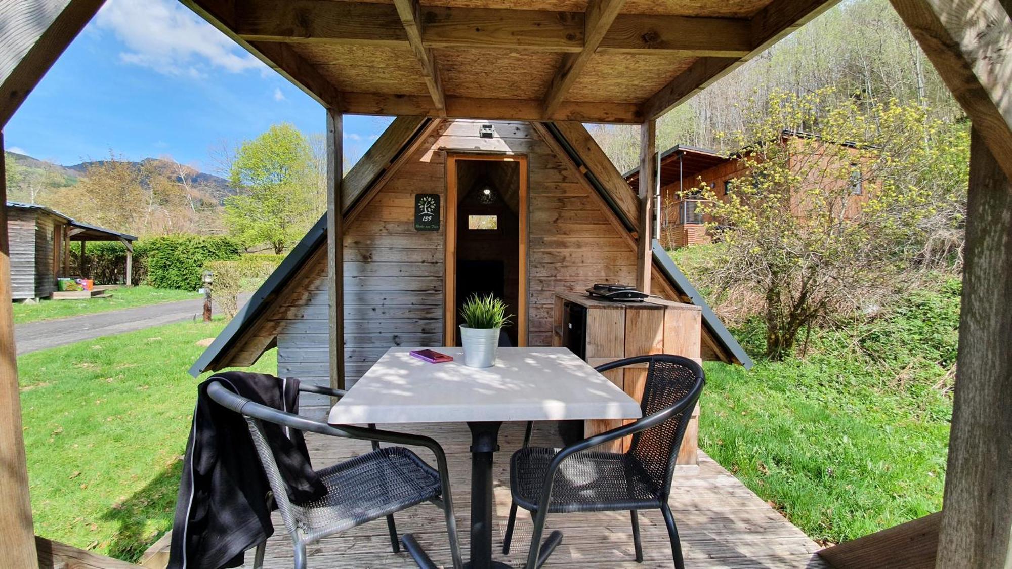 Camping Les Vernieres La Bourboule Sancy Zewnętrze zdjęcie
